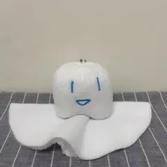 Ado はちゃん 歯てるてる坊主 with Sunny 心臓 - メルカリ