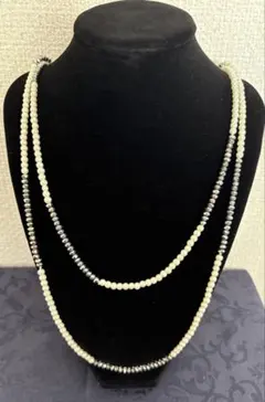 ホワイトブラックビーズ二重ネックレス