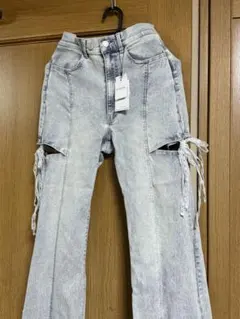 OLIVEdesOLIVEレースアップ カットアウト デニムパンツ タグ付きのサムネイル