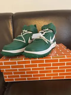 NIKE エアフォース1 オフホワイト　パイングリーン　ナイキ　スニーカー　緑