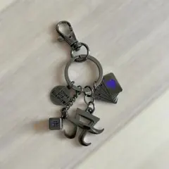 浜崎あゆみ Aマークグリッターキーホルダー 青 - メルカリ