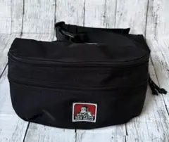 BEN DAVIS 黒ボディバッグ ワンショルダー　斜め掛けバック