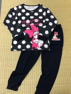 海外製品 長袖パジャマ 100 ミニーマウス