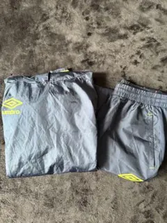 umbro フットサルスタイル ピステ上下セット グレー 値段交渉可