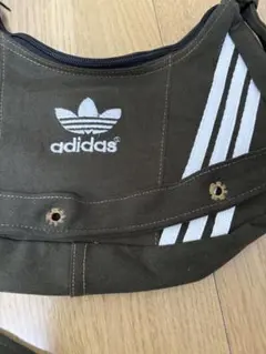 【新品】adidas リメイク　バッグ　カーキデニム　再構築　y2k 色褪せなし