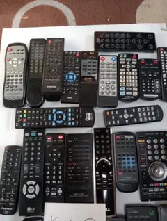 各種リモコンテレビ・AV機器用まとめ売り80個電源確認済 各種