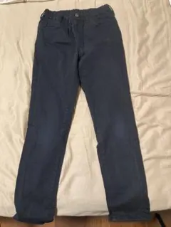 ユニクロ　ブラック　ロングパンツ　サイズ150