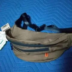 UNIVERSAL OVERALL ボディバッグ美品 ブラウン新品未使用タグ付