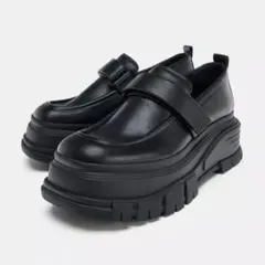 2025年最新】プラットフォームローファー zaraの人気アイテム - メルカリ