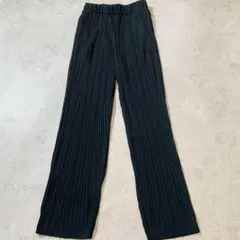 シェアパーク 美脚プリーツパンツ 黒 0 体型カバー 総ゴム 春夏のサムネイル