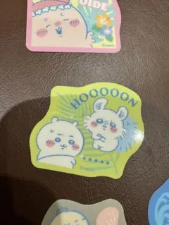 映画ちいかわ ちいかわ ダイカットステッカー付きグミ　ちいかわ　モモンガ