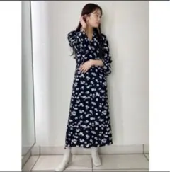 SNIDEL パフスリーブプリントIラインワンピース（SWFO211004）