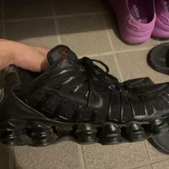 NIKE SHOX TL BLACK/Metallic AR3566-002