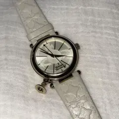 Vivienne Westwood 腕時計 ホワイト 本革