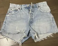 ZARA ダメージデニムショートパンツ