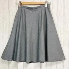 Max Mara マックスマーラ 赤タグ ひざ丈フレアスカート グレー　36のサムネイル
