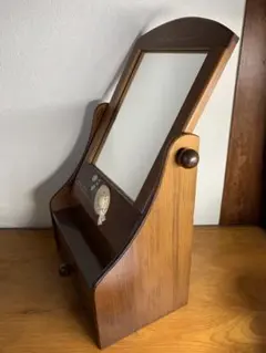 Item thumbnail for item 94914611-2964-419f-a0ea-4072b03df6f6