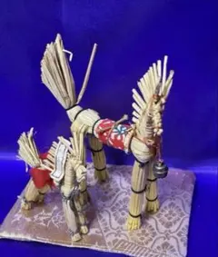 E 昭和レトロ 馬の置物 2体 馬人形 藁人形 稲 藁 郷土玩具 郷土品
