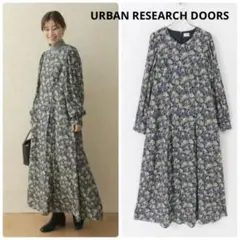 【新品】『高山都xDOORS』カラーフラワープリントワンピース 完売品 リバティ