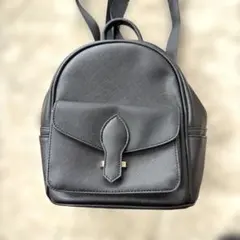 CECIL McBEE リュック ブラック