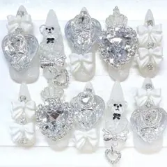 ネイルチップ　量産型　韓国　姫ギャル　ガーリー　地雷系　オーダー　現品　天使界隈