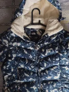 The North Face フード付きダウンジャケット