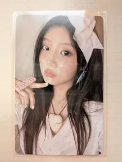 ILLIT アイリット ウォンヒ 一般盤 封入