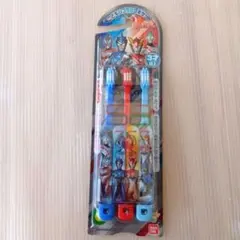 バンダイ　ウルトラマン 歯ブラシ 3本セット　3歳以上のサムネイル