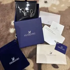 Swarovski クリスタルフープピアス