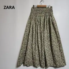 ZARA シャーリングスカート　小花柄　ギャザースカートのサムネイル