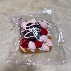 kikisquishy スクイーズ トースト チョコ いちご