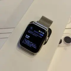 Apple WatchSE 第二世代　スターライト　40mm