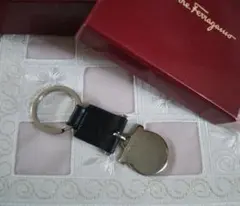 【キーホルダー】Ferragamo : ガンチーニ (黒)  男女兼用