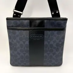 美品 COACH コーチ メッセンジャーバッグ ショルダーバッグ 肩掛け A4