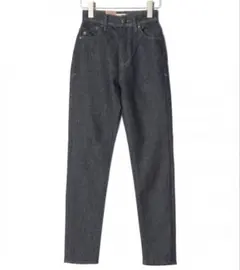 【YANUK】ハイウエストスリムテーパードRUTH ROW 21 新品