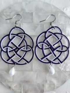 紫と白の水引フックピアス