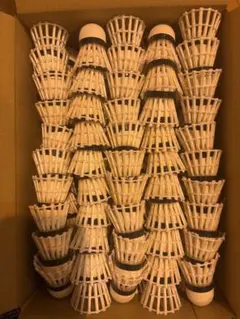 バドミントン 中古シャトル 練習用 20個 ハンドメイド - メルカリ