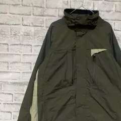 コロンビア　マウンテンパーカー中綿M アースカラーロゴ刺繍アウトドア0218