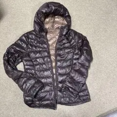 ユニクロ　プレミアムダウン　ライトダウン