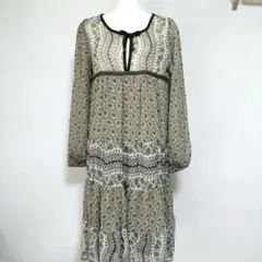 natural couture　美品　ワンピース　カーキ系　長袖のサムネイル