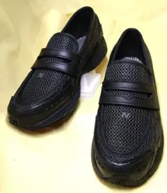New Balance☆U1906LAIブラックローファー　27.5ⅽⅿのサムネイル