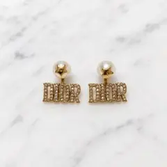 ディオール ノベルティ ピアス