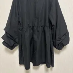 黒 バルーンスリーブ チュニック