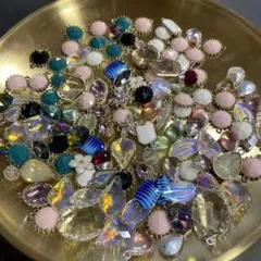 Item thumbnail for item 2ffde3b7-8cfe-4bb8-8df3-3493eda63c75