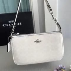 新品　正規品☆COACH コーチ　ショルダーバッグ ブラック　レザー