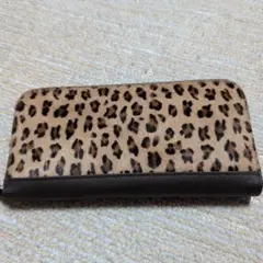 ヒョウ柄レザー長財布