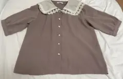 襟付きブラウス　フリル　レース　ピンクベージュ