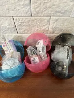 新品未開封！コスメガチャ　マリークワント　キャンメイク　まとめ売り