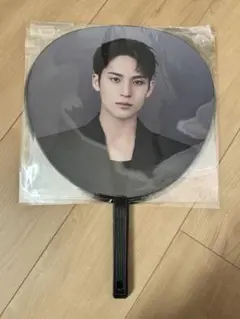 SEVENTEEN NEW ミンギュ セブチ セブンティーン うちわ