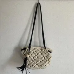 ニコアンド　アイボリー ショルダーバッグ